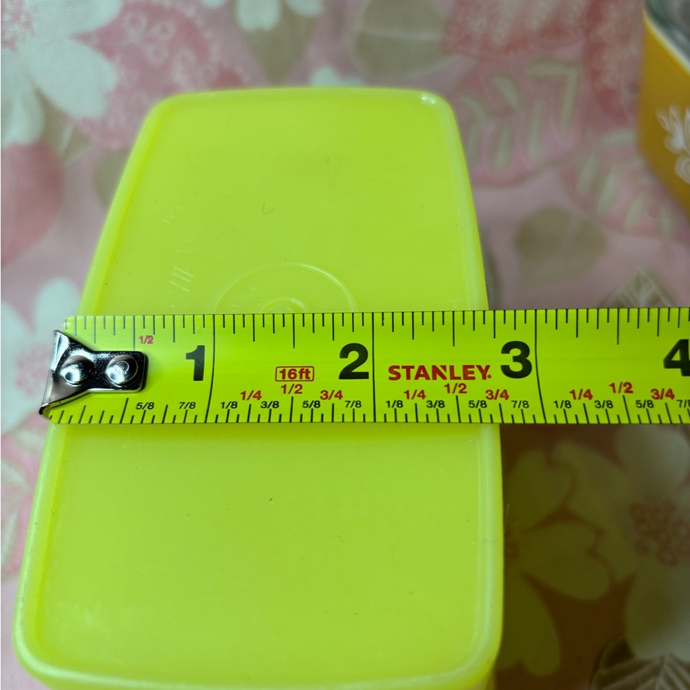 Tupperware Bright Yellow Storage Container - Picture 6 of 7
